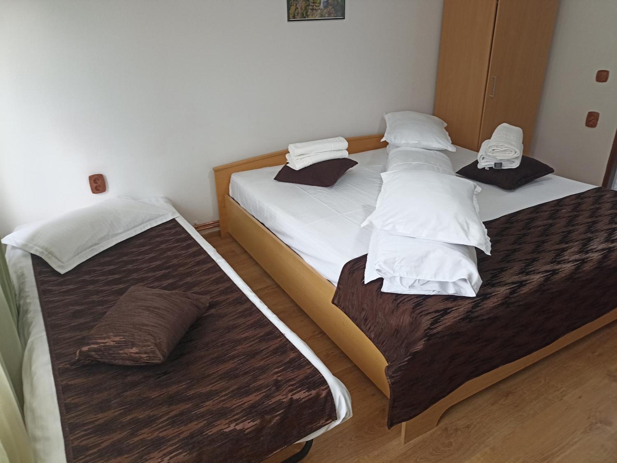 Popasul Drumetului Transfagarasan Hotel Curtea De Arges Bagian luar foto